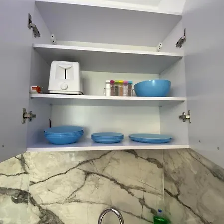 Bluemoon-apartment With Parking