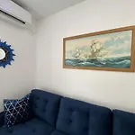 아파트 Bluemoon-apartment With Parking