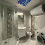 아파트 Bluemoon-apartment With Parking 부르가스