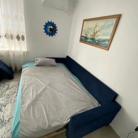 Bluemoon-apartment With Parking بورغاس