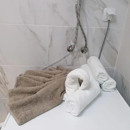 דירה Bluemoon-apartment With Parking