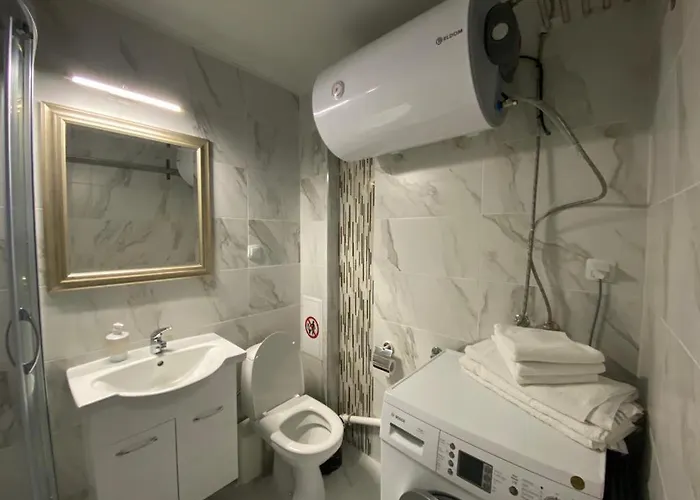 Bluemoon-apartment With Parking * Burgas City